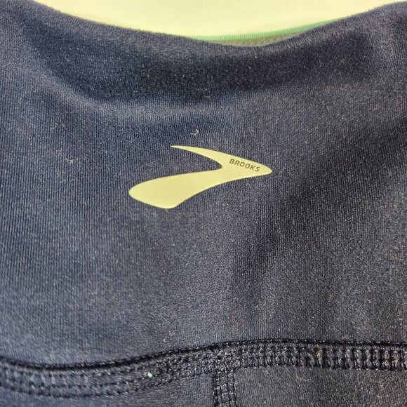 Women's Blue Brooks Capri Leggings. Size Large - Picture 3 of 9